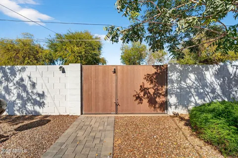 $600,000 | 1142 East Tempe Drive, Tempe, AZ 85288