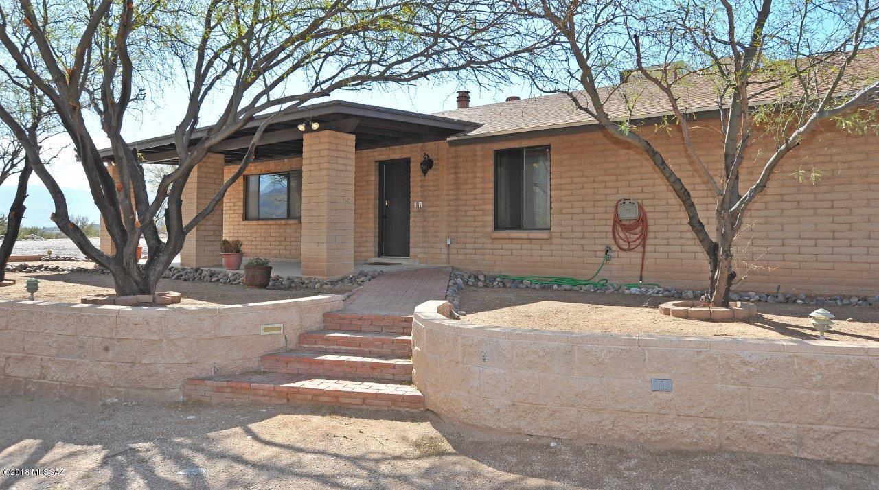 4701 North Bear Canyon Road Tucson, AZ 85749 - Photo 3 of 38