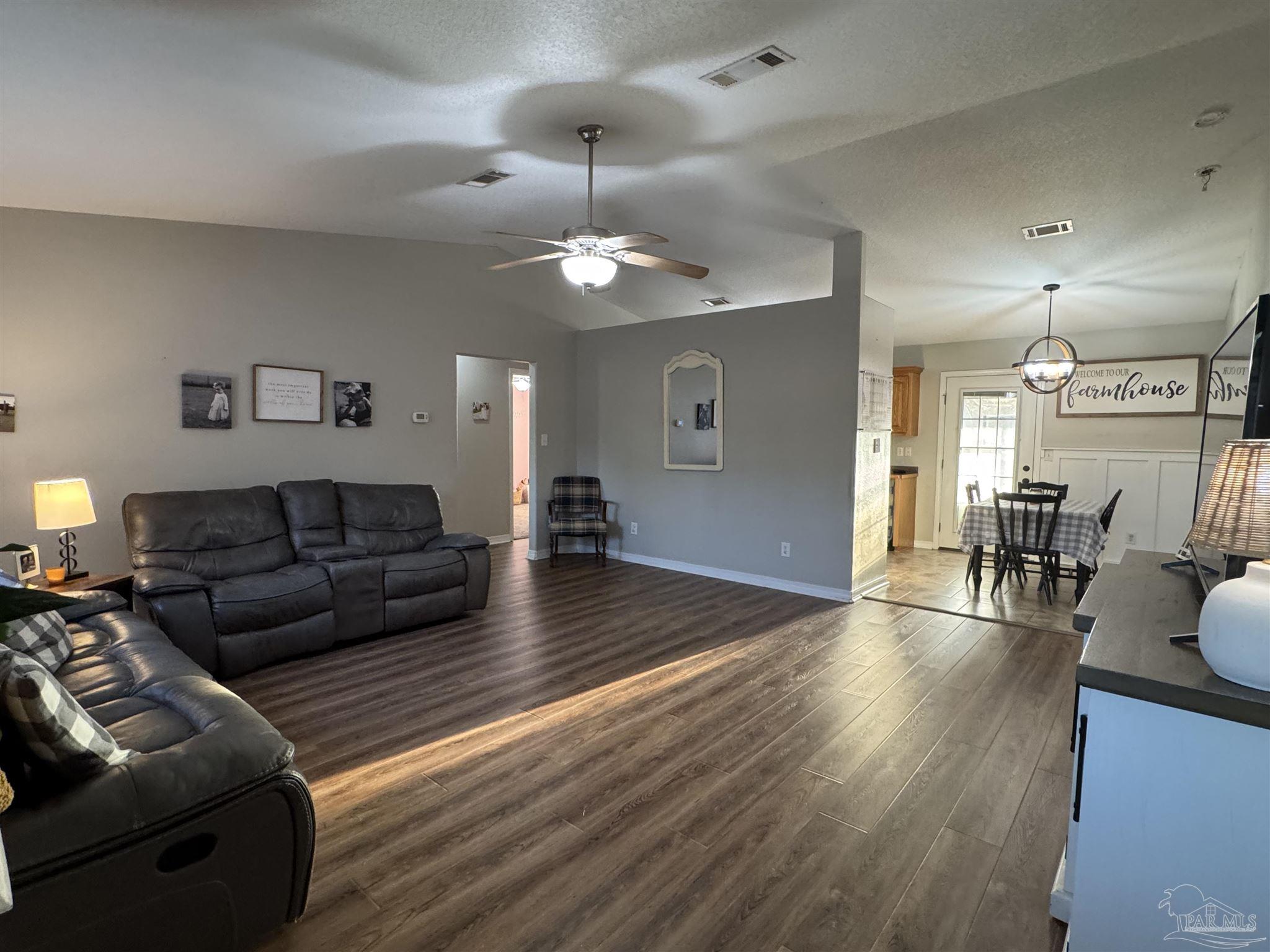 4081 North Simmons Road Jay, FL 32565 - Photo 3 of 21 Gallery Image 3