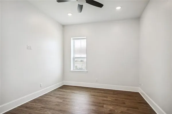 $2,000 | 400 Coconut Beach Road, Unit 101, Kenner, LA 70065