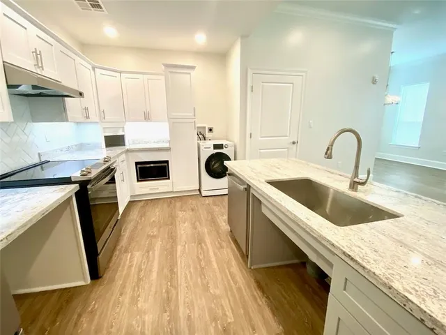 $1,900 | 400 Coconut Beach Road, Unit 101, Kenner, LA 70065