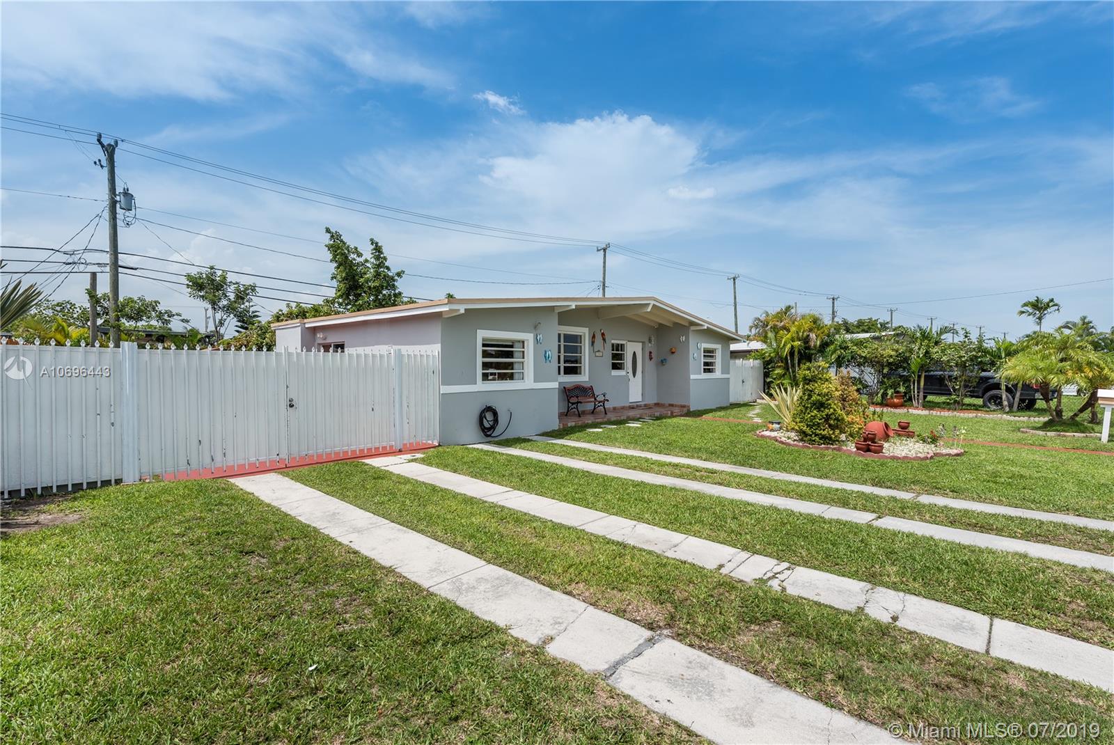 11501 Southwest 40th Terrace Miami, FL 33165 - Photo 8 of 31