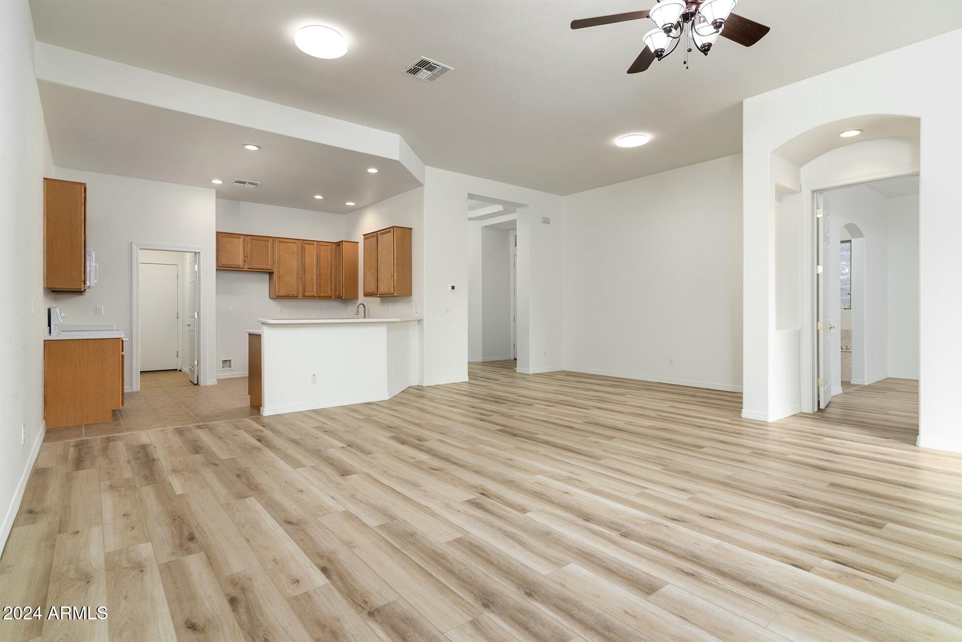 10169 East Dinosaur Ridge Road Gold Canyon, AZ 85118 - Photo 7 of 43 Open Living, dining & kitchen!