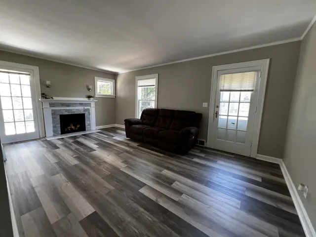 $179,900 | 1602 22nd Street, Rockford, IL 61108