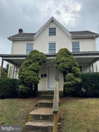 $2,500 | 813 East Glenside Avenue, Wyncote, PA 19095