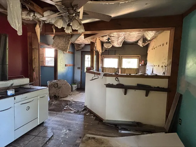 $94,900 | 12010 Gates Road, Cement City, MI 49233