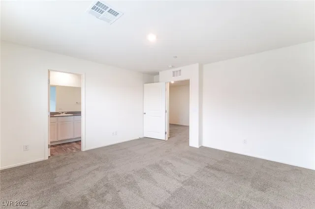 $1,800 | 6116 Aster Gdn Street, North Las Vegas, NV 89081