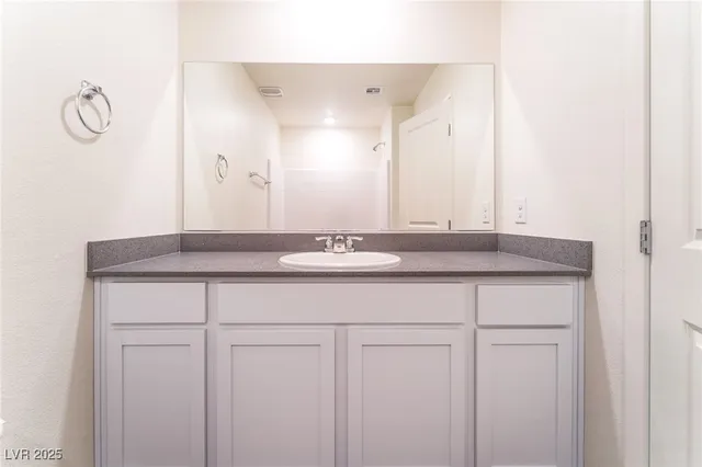 $1,800 | 6116 Aster Gdn Street, North Las Vegas, NV 89081