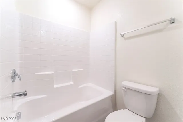 $1,800 | 6116 Aster Gdn Street, North Las Vegas, NV 89081