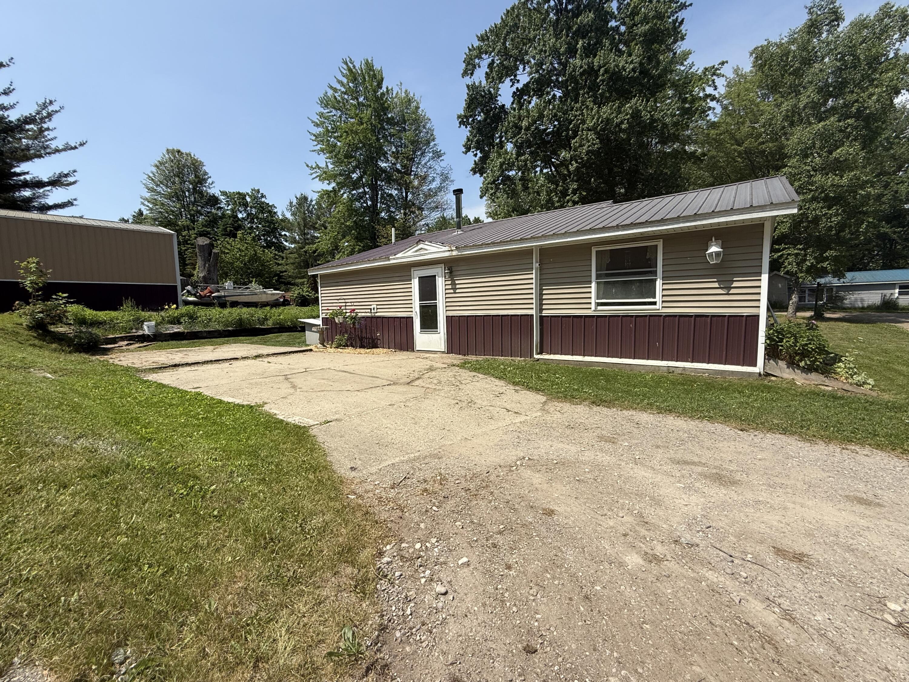 23390 Bluegill Road Sears, MI 49679 - Photo 26 of 38 CC7E5C36-FE0B-4894-BAC3-5D0E1E1097E4