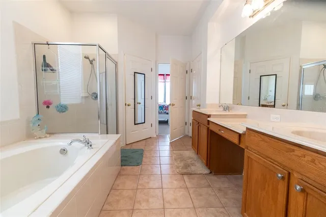 $469,900 | 7908 Bear Claw Run, Orlando, FL 32825