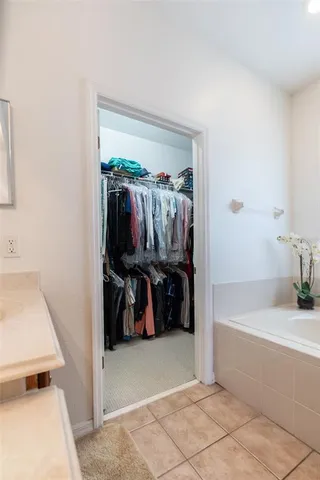 $469,900 | 7908 Bear Claw Run, Orlando, FL 32825