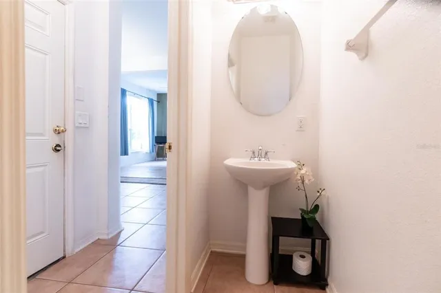 $469,900 | 7908 Bear Claw Run, Orlando, FL 32825