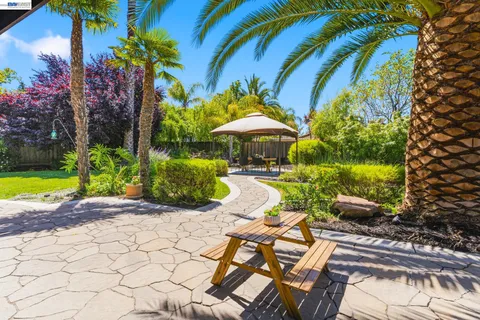 $3,895,000 | 3734 Mohr Avenue, Pleasanton, CA 94566