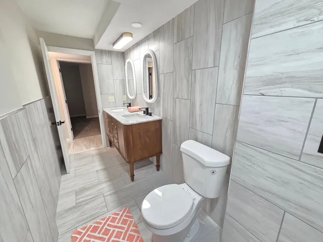 $665,000 | 12209 Woodbine Road, Hopkins, MN 55305