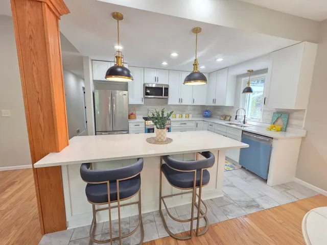 $665,000 | 12209 Woodbine Road, Hopkins, MN 55305