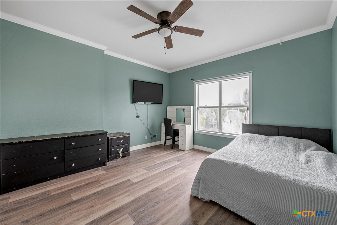 3891 Highway 53 Temple, TX 76501 - Photo 23 of 45 guest bedroom two upstrairs