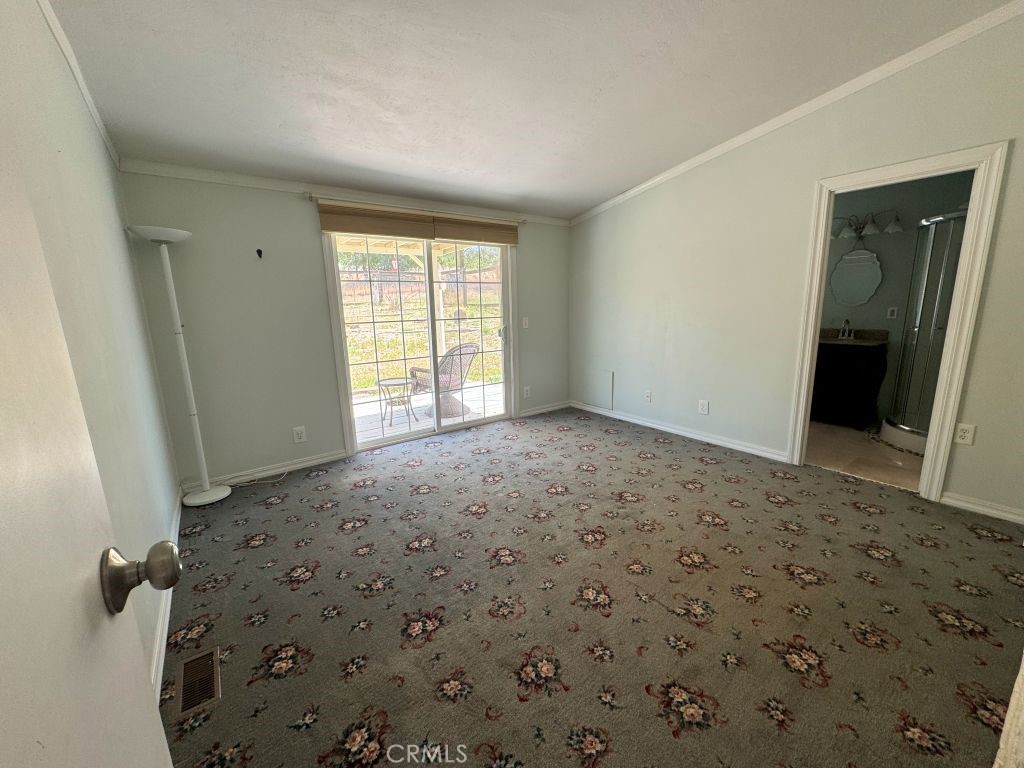 185 Grimont Road Oroville, CA 95966 - Photo 12 of 43 wooden floor in an empty room