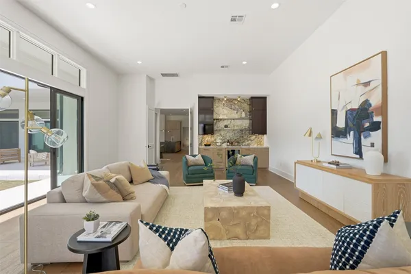 $6,995,000 | 50 Aria Isle Drive, The Woodlands, TX 77380