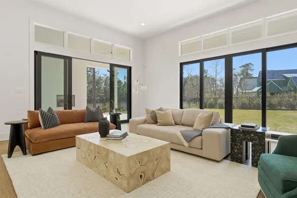 $6,995,000 | 50 Aria Isle Drive, The Woodlands, TX 77380