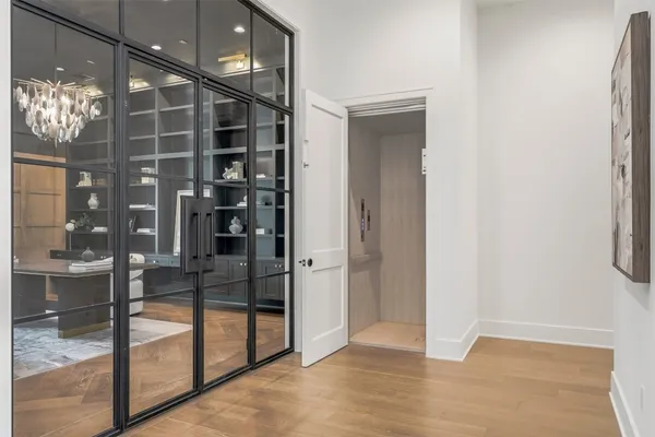 $6,995,000 | 50 Aria Isle Drive, The Woodlands, TX 77380