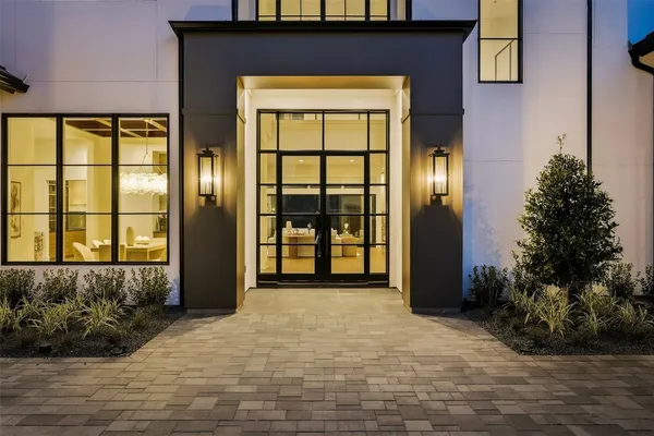 $6,995,000 | 50 Aria Isle Drive, The Woodlands, TX 77380