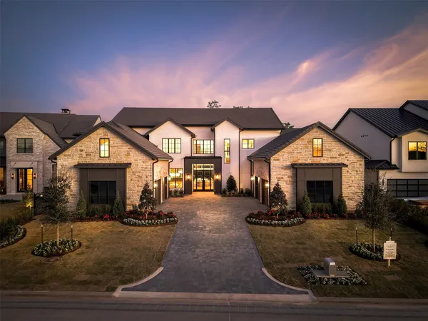 $6,995,000 | 50 Aria Isle Drive, The Woodlands, TX 77380