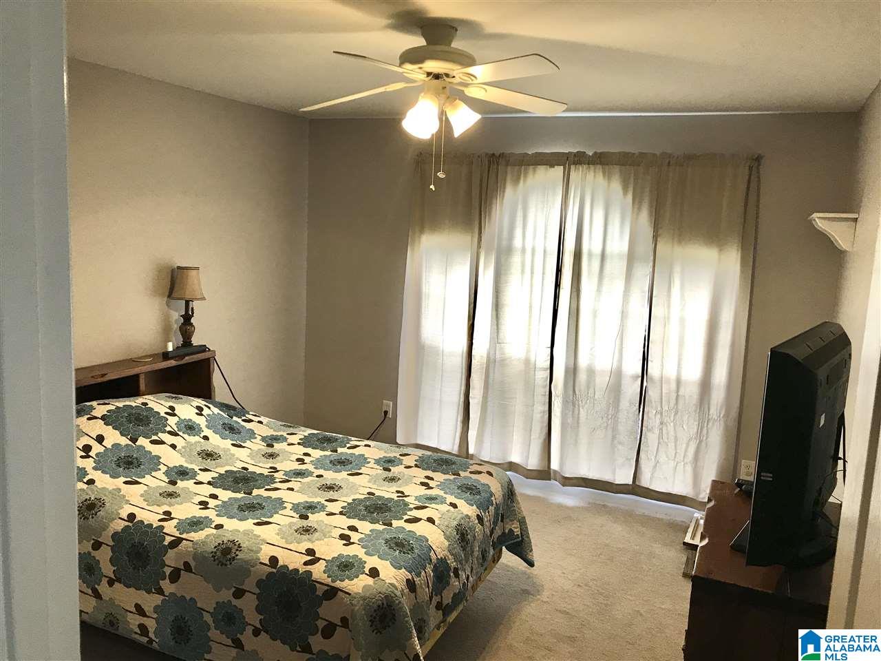 582 Valley Trail Warrior, AL 35180 - Photo 11 of 27