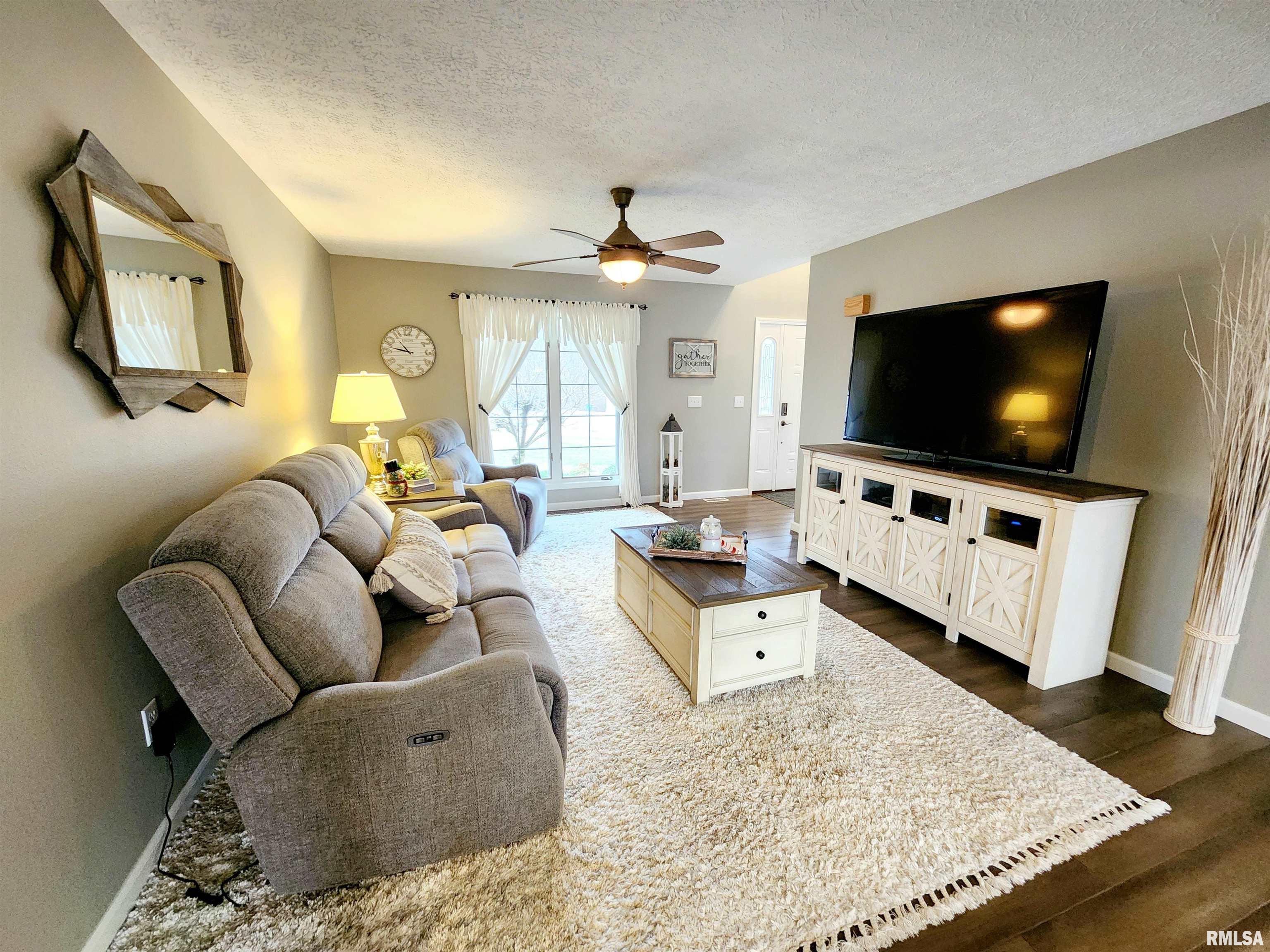 2004 North Woods Place Mount Vernon, IL 62864 - Photo 15 of 57