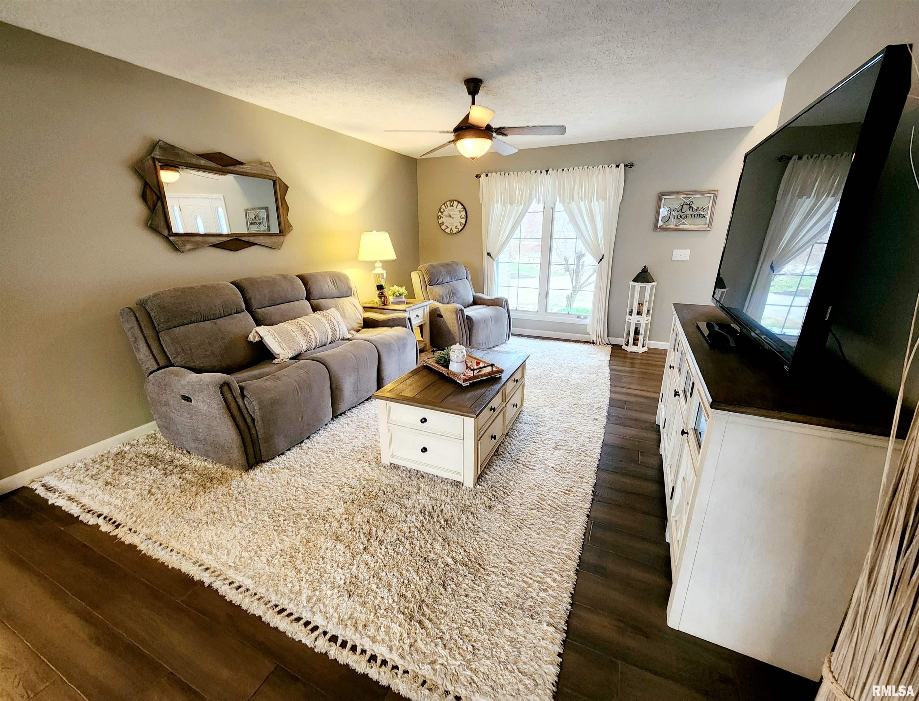 2004 North Woods Place Mount Vernon, IL 62864 - Photo 16 of 57