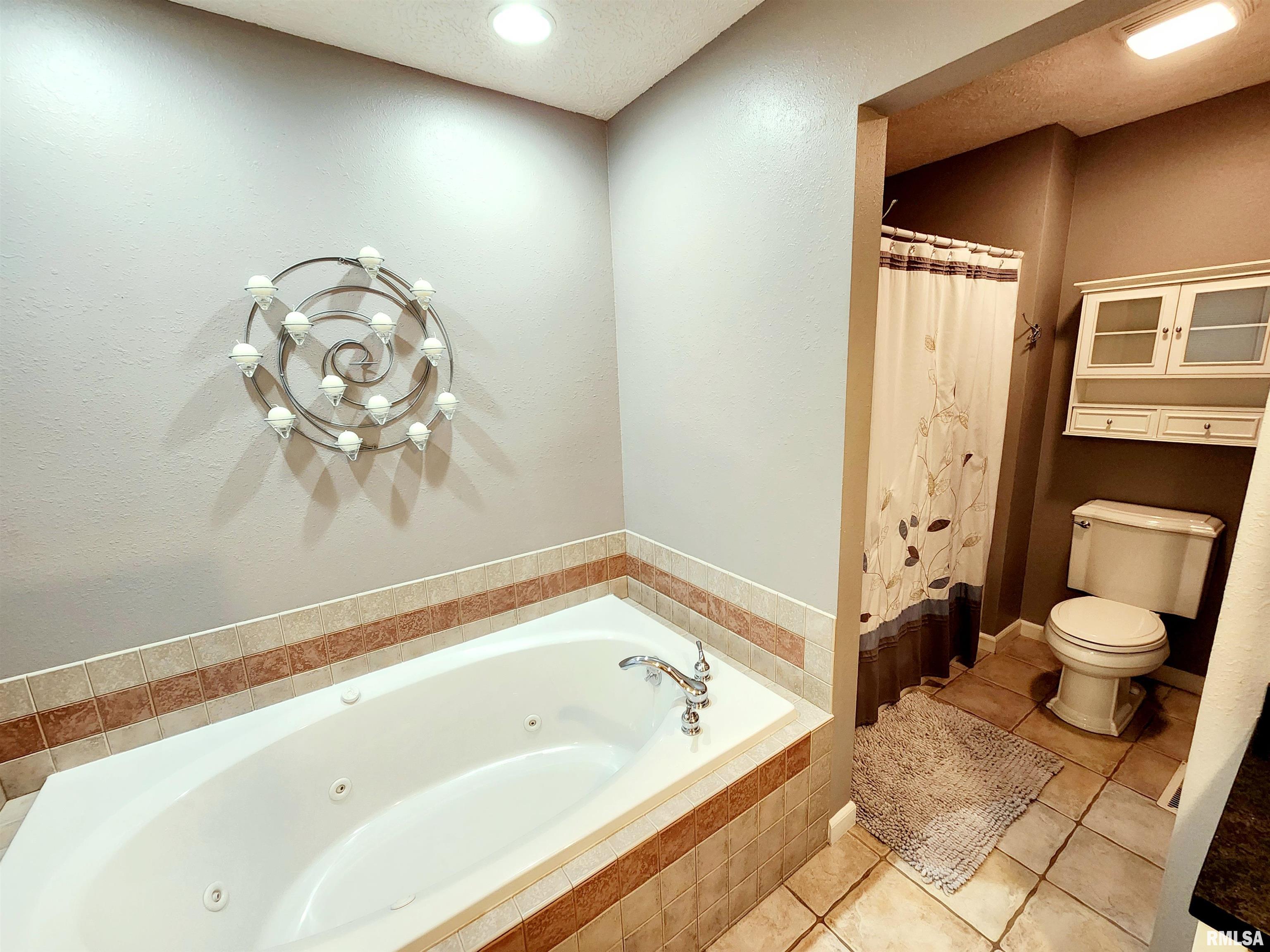 2004 North Woods Place Mount Vernon, IL 62864 - Photo 27 of 57