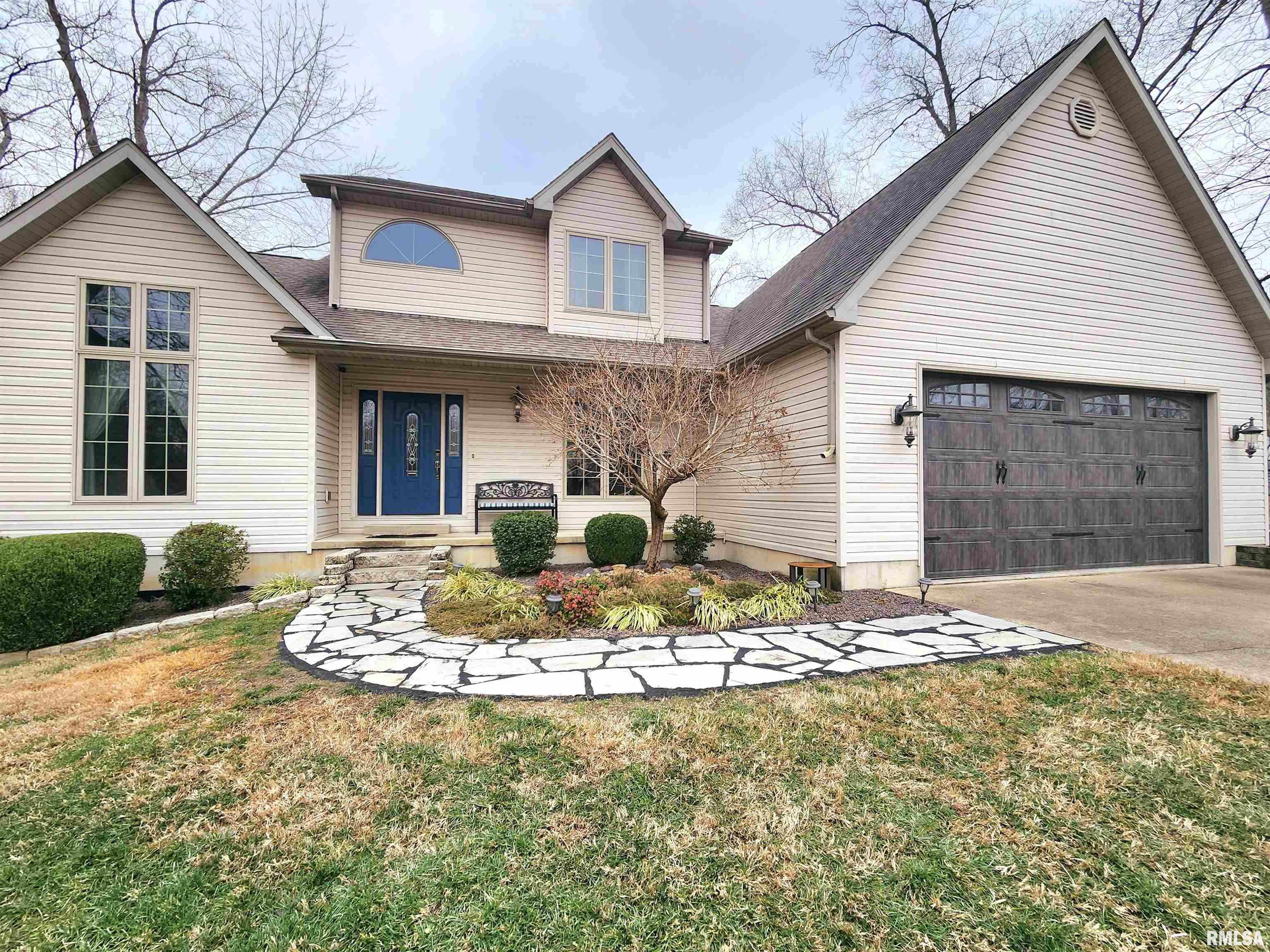 2004 North Woods Place Mount Vernon, IL 62864 - Photo 3 of 57