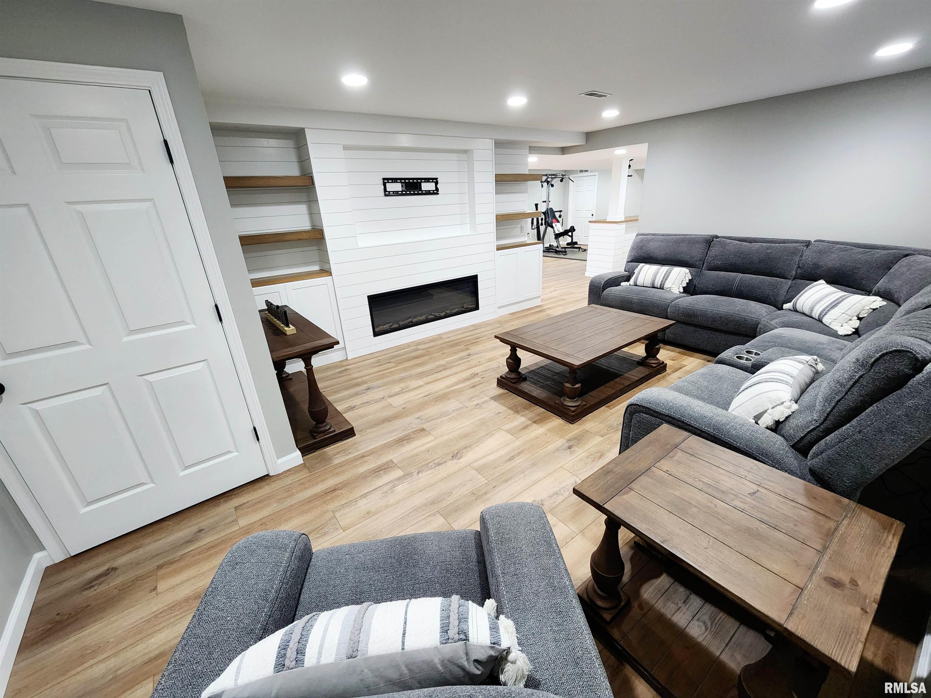 2004 North Woods Place Mount Vernon, IL 62864 - Photo 31 of 57