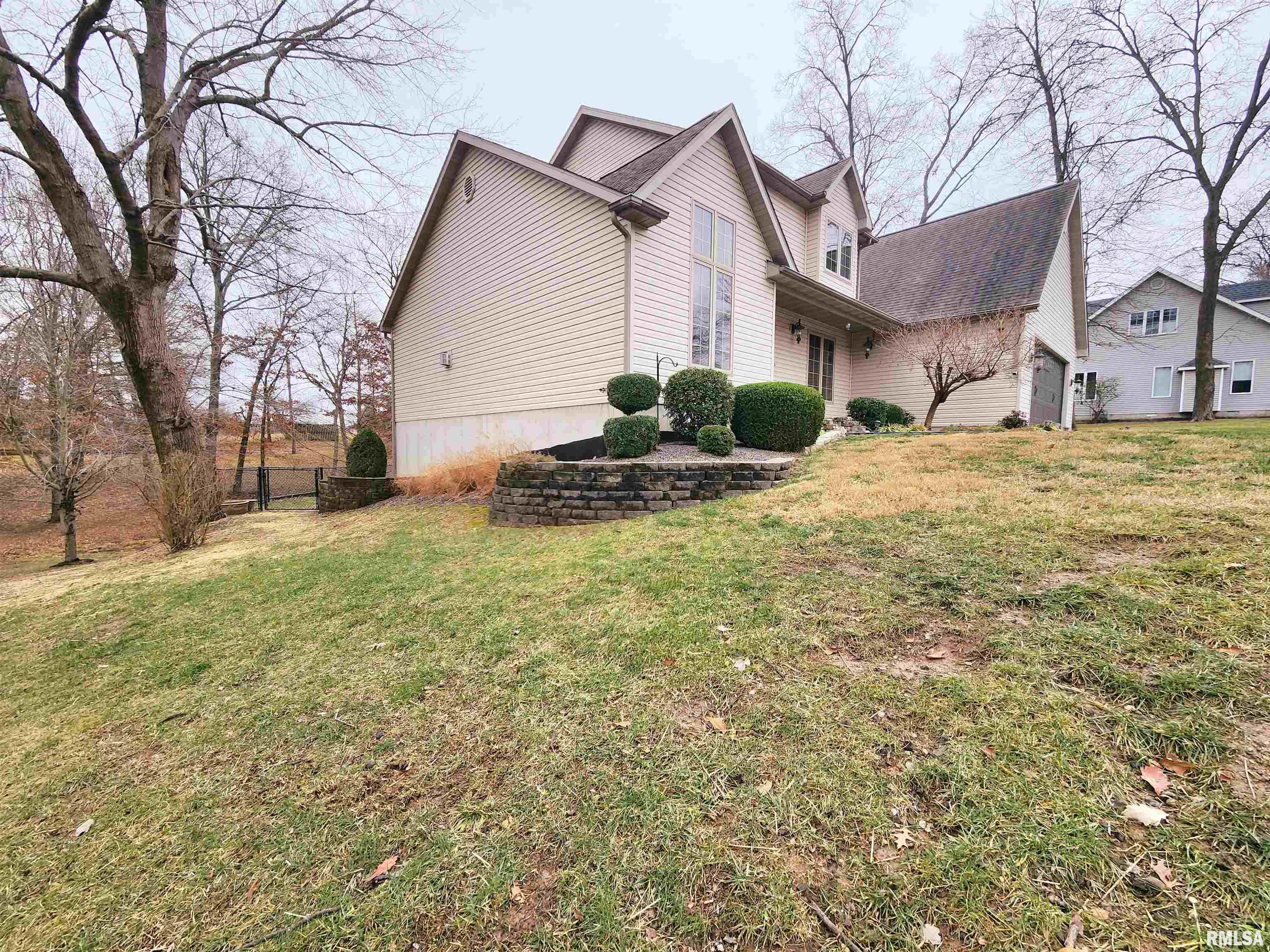 2004 North Woods Place Mount Vernon, IL 62864 - Photo 52 of 57