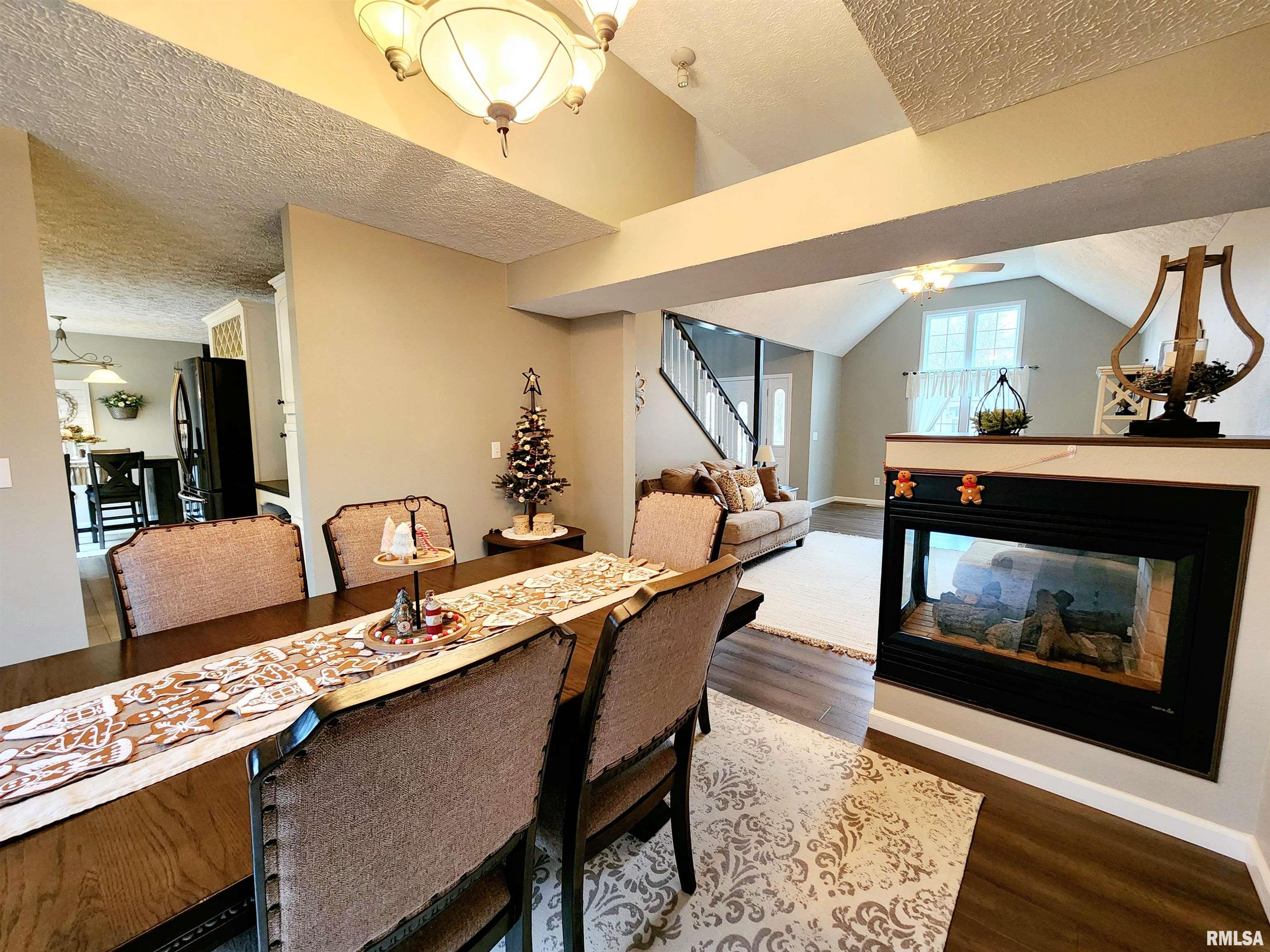 2004 North Woods Place Mount Vernon, IL 62864 - Photo 7 of 57