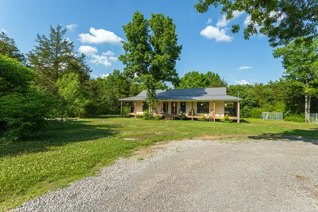 $464,900 | 411 Fay Creek Road, Wartrace, TN 37183