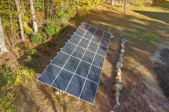 $599,000 | 193 Nichewaug Road, Petersham, MA 01366