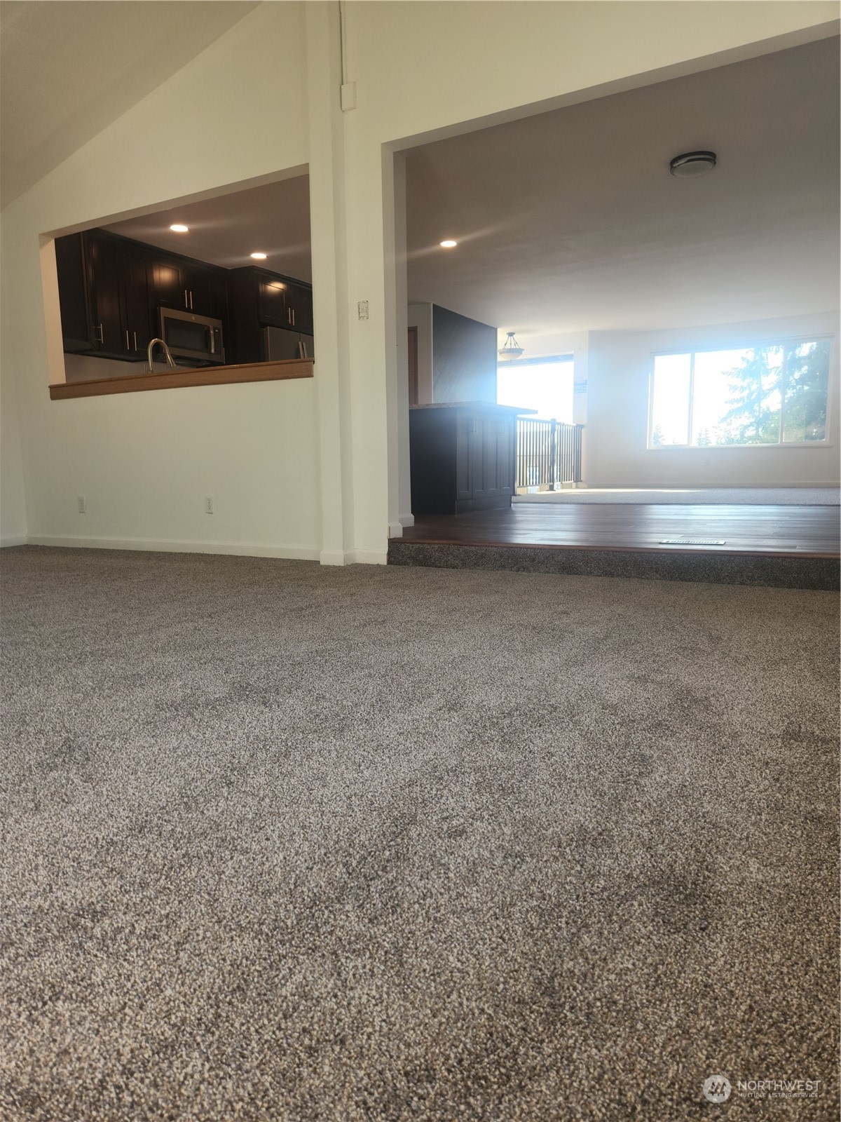 21019 Elberta Road Lynnwood, WA 98036 - Photo 8 of 23 Gallery Image 8