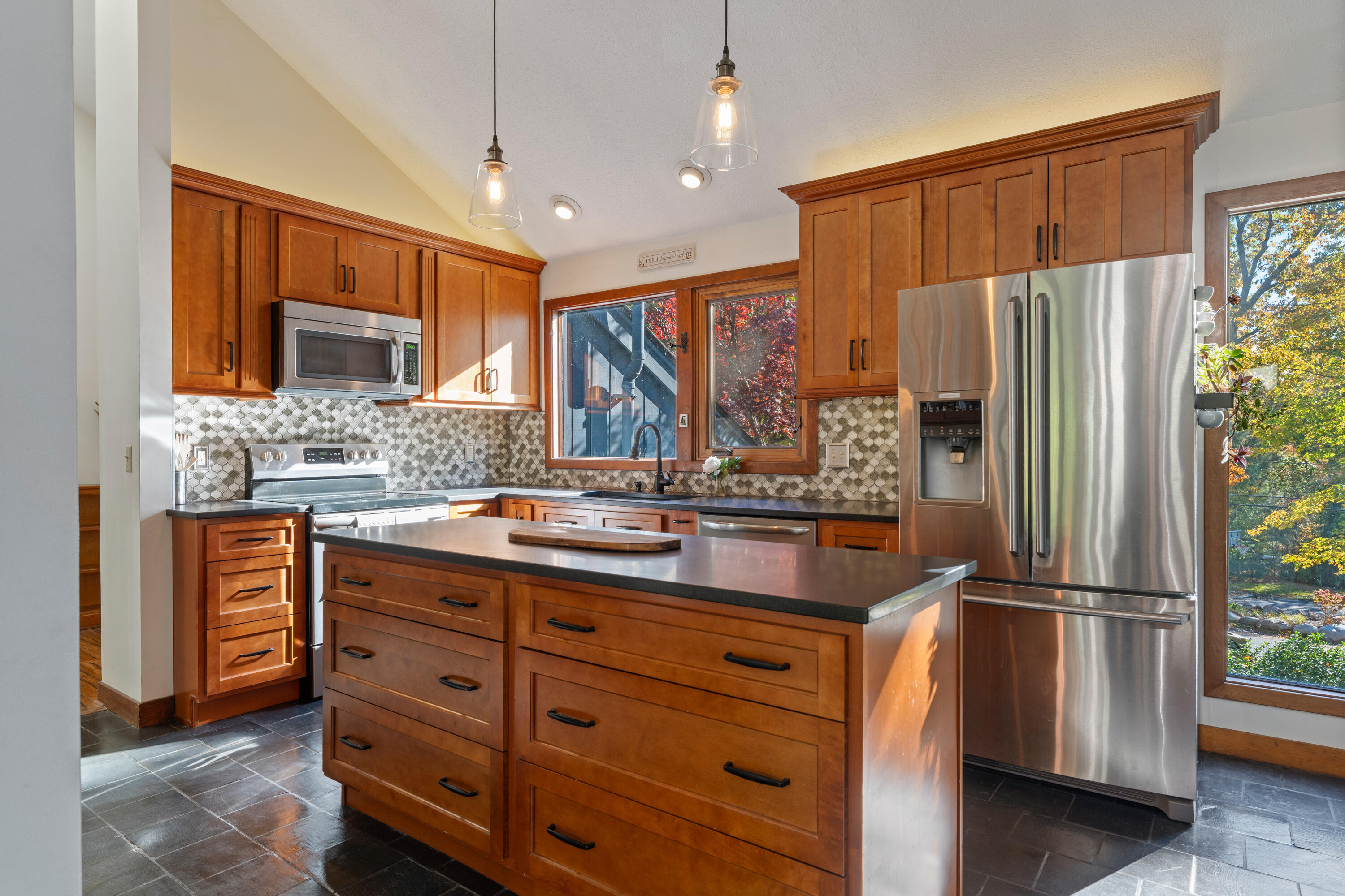 32 Broad Cove Road Cape Elizabeth, ME 04107 - Photo 24 of 48 39_32 Broad Cove Road_PGM_Print