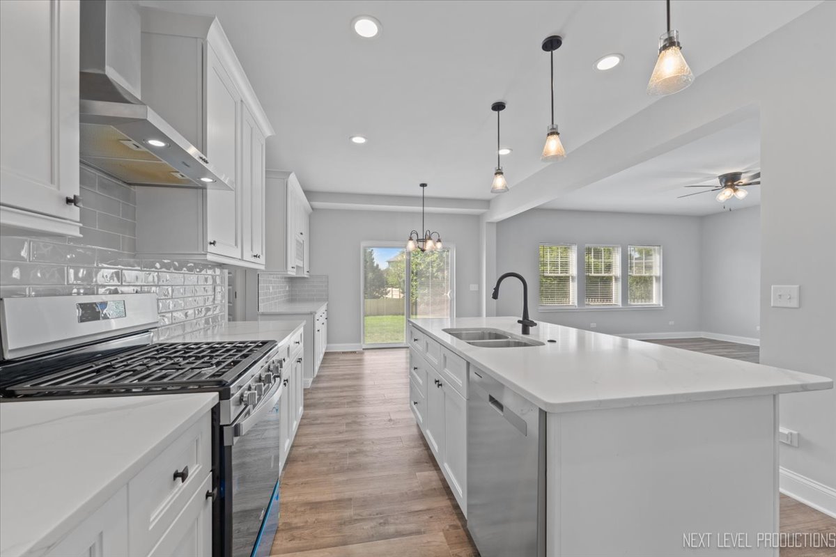 2948 Old Glory Drive Yorkville, IL 60560 - Photo 12 of 43