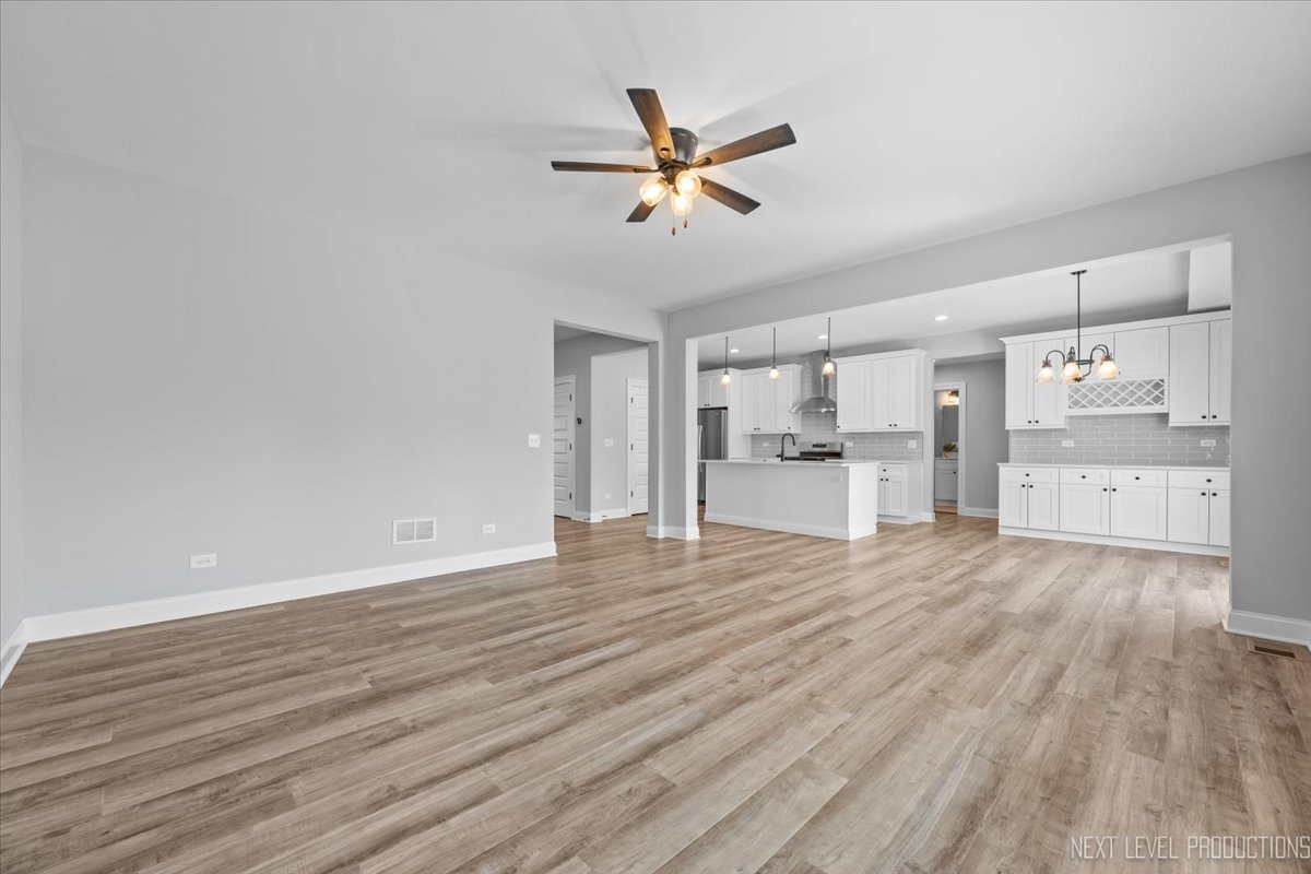 2948 Old Glory Drive Yorkville, IL 60560 - Photo 16 of 43