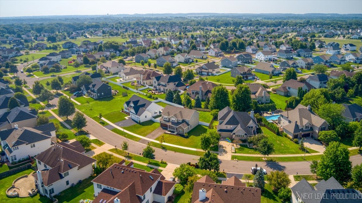 2948 Old Glory Drive Yorkville, IL 60560 - Photo 38 of 43