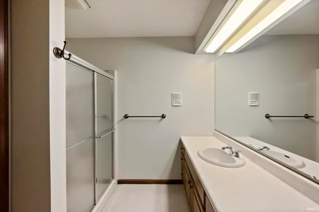 $335,000 | 1309 Lea Court, Frankfort, IN 46041