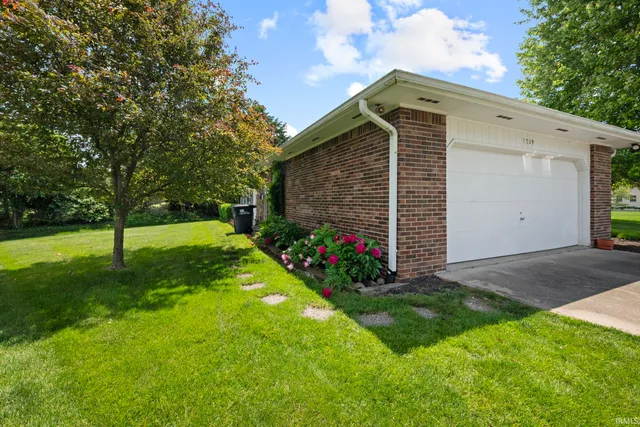 $335,000 | 1309 Lea Court, Frankfort, IN 46041
