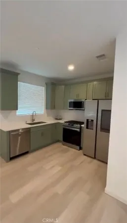 $2,700 | 2287 Woodberry Avenue, Hemet, CA 92544