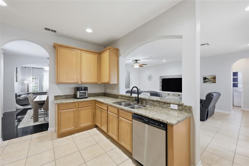 12633 Weatherford Way Orlando, FL 32832 - Photo 17 of 51