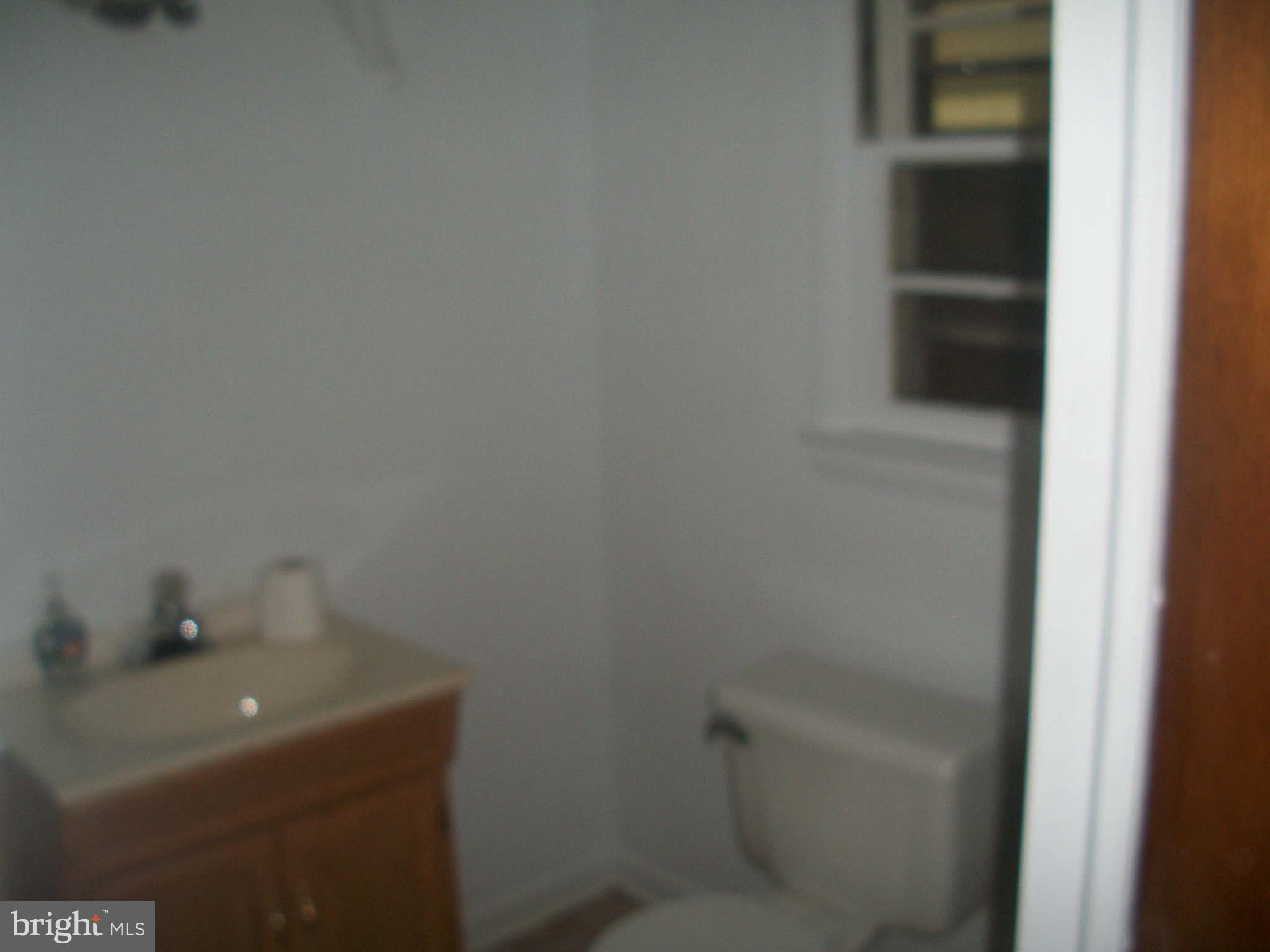 6604 Stanton Road Hyattsville, MD 20784 - Photo 12 of 16 Bath