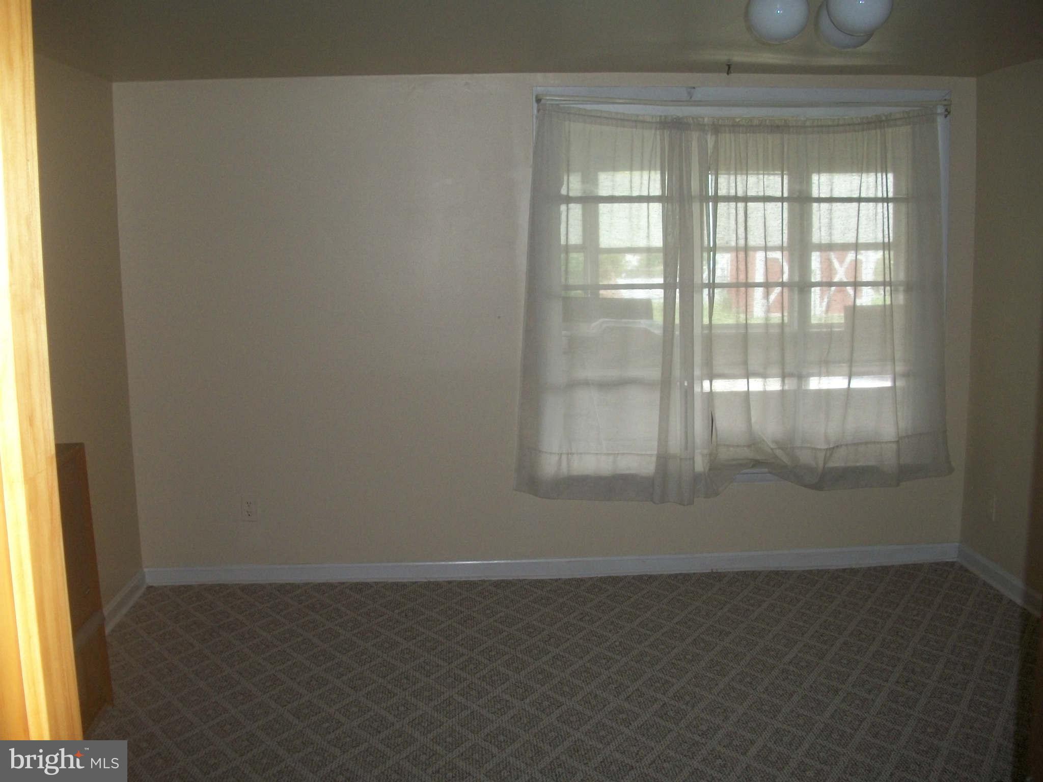 6604 Stanton Road Hyattsville, MD 20784 - Photo 10 of 16 Interior (General)