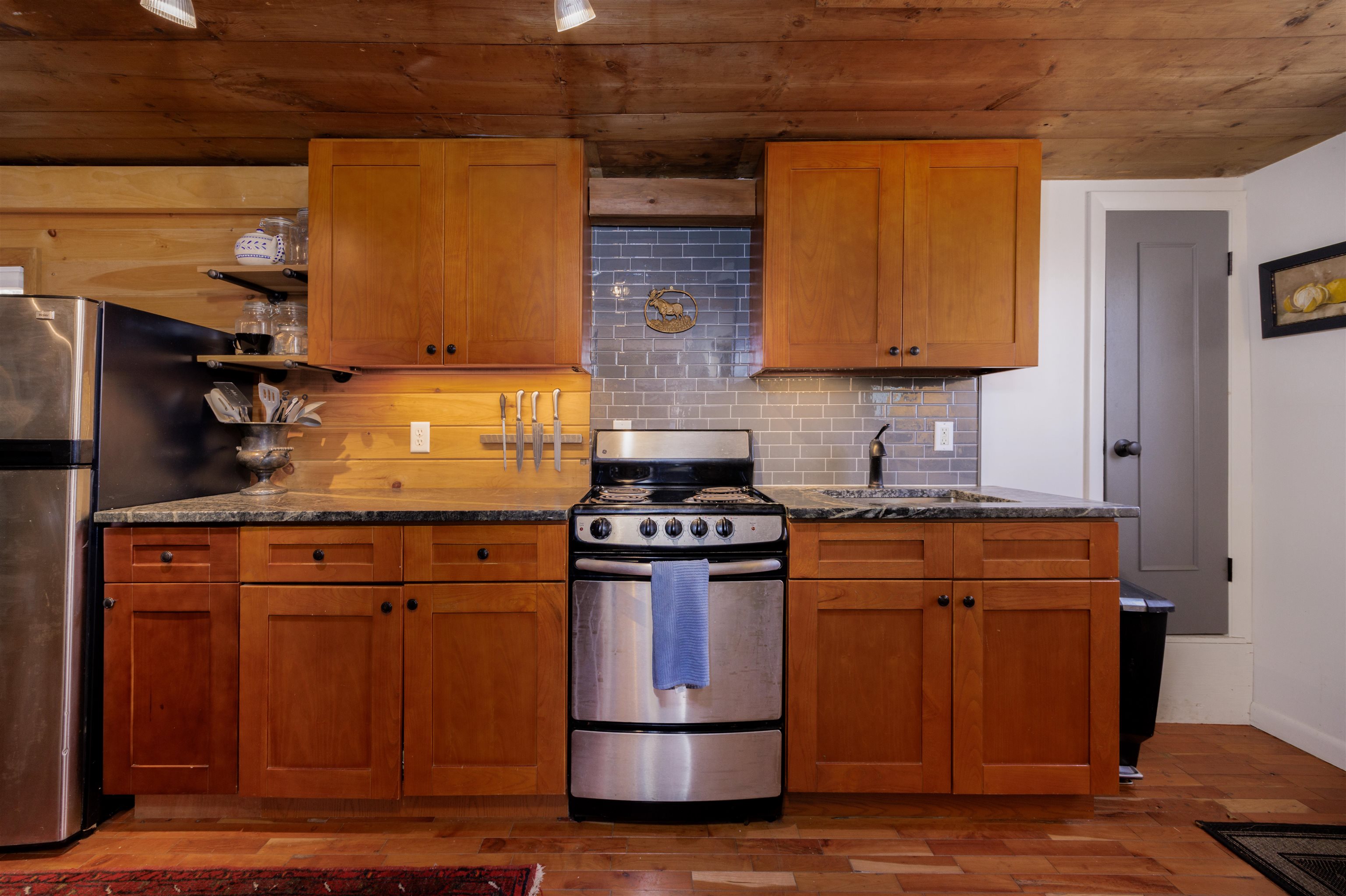 97 Wolfeboro Road Hanover, NH 03755 - Photo 8 of 27