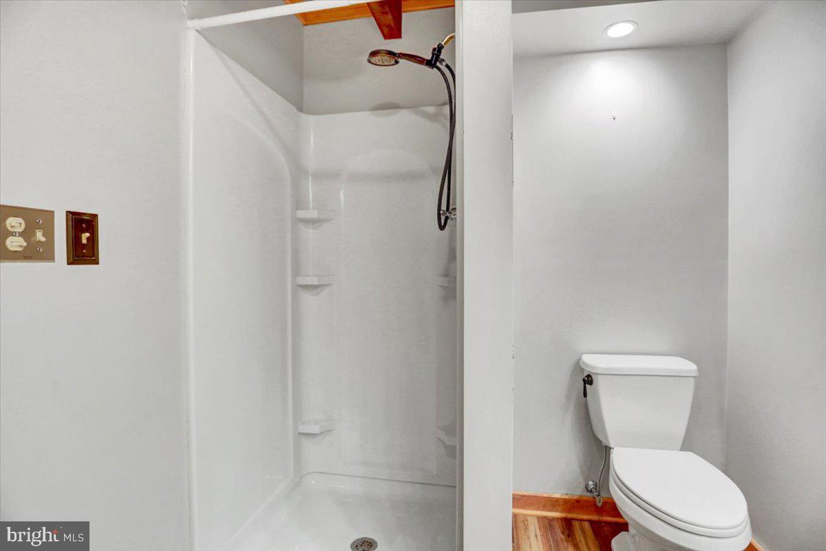 6685 Furnace Road Waynesboro, PA 17268 - Photo 18 of 45 Primary Bath w/I shower